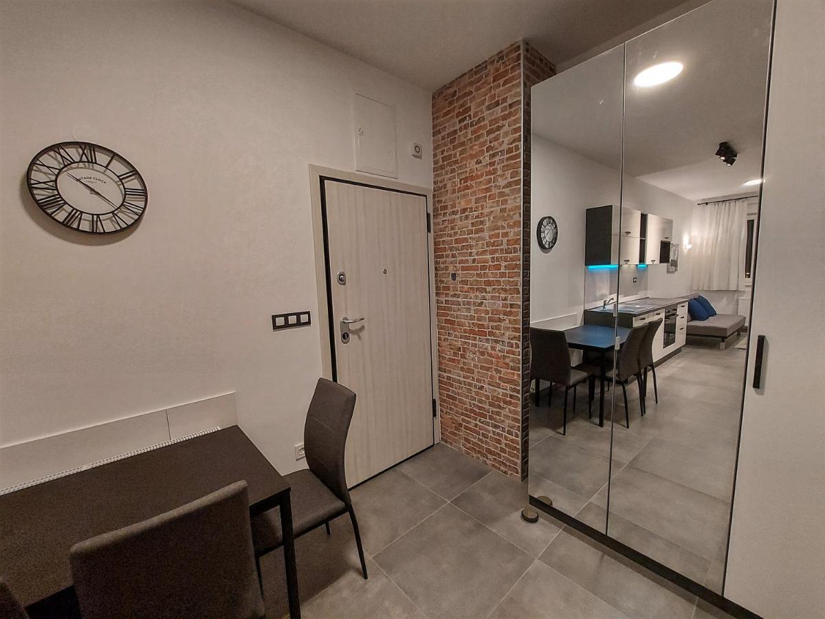 Apartments Square ซาเกร็บ ภายนอก รูปภาพ