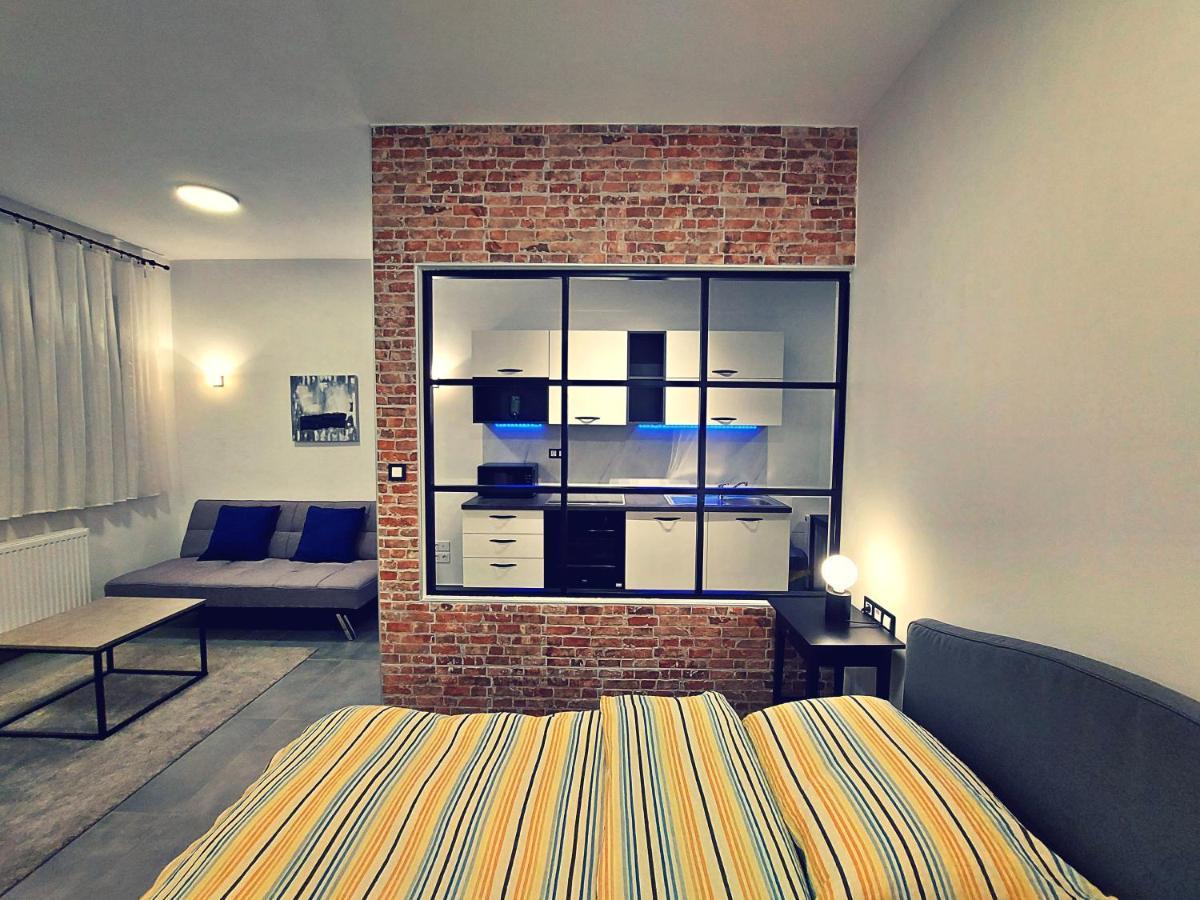 Apartments Square ซาเกร็บ ภายนอก รูปภาพ