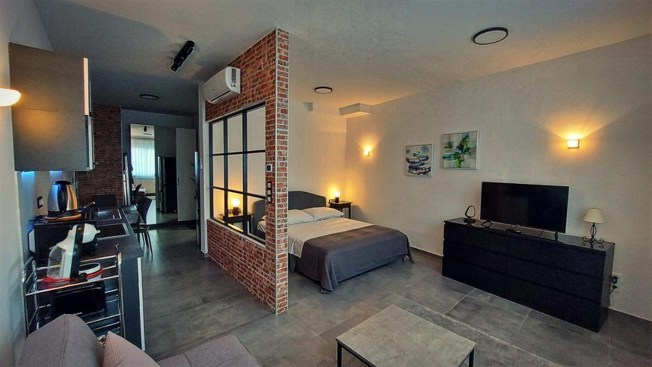 Apartments Square ซาเกร็บ ภายนอก รูปภาพ